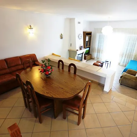 Townhouse Pardinha Vakantiehuis *